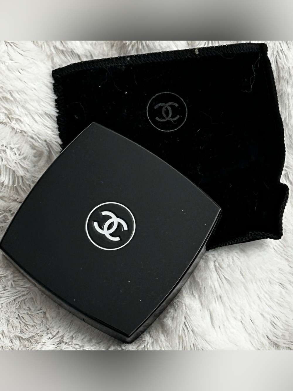 CHANEL Multi-effect Quadra eyeshadow